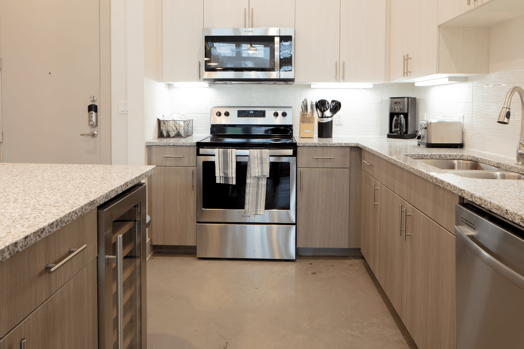 Seale 707 Apartments